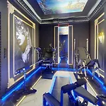No Limits House - Bdsm Glamour Apartment