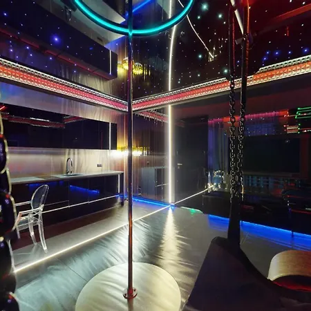 Apartmán No Limits House - Bdsm Glamour Varšava